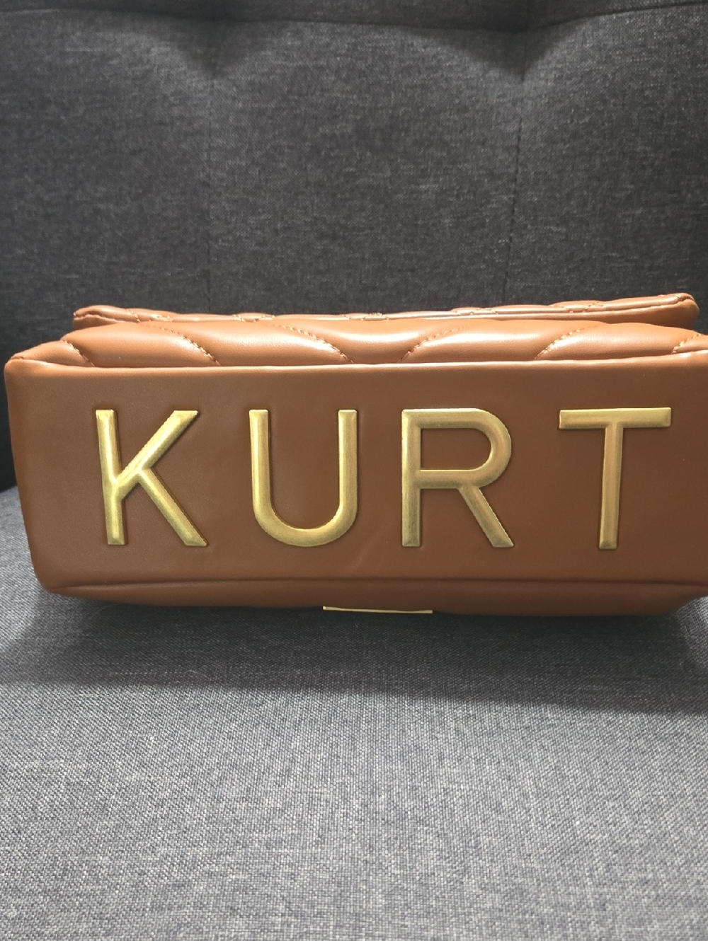 Kurt Geiger Quilted Tan Shoulder Bag with Gold Hardware - Picture 3 of 4